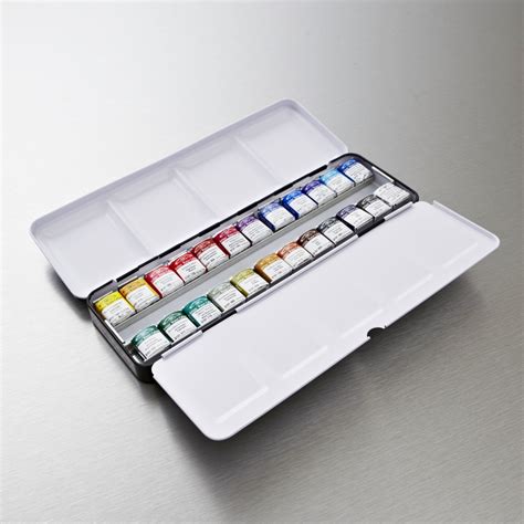 winsor newton watercolor metal box|winsor newton professional watercolor set.